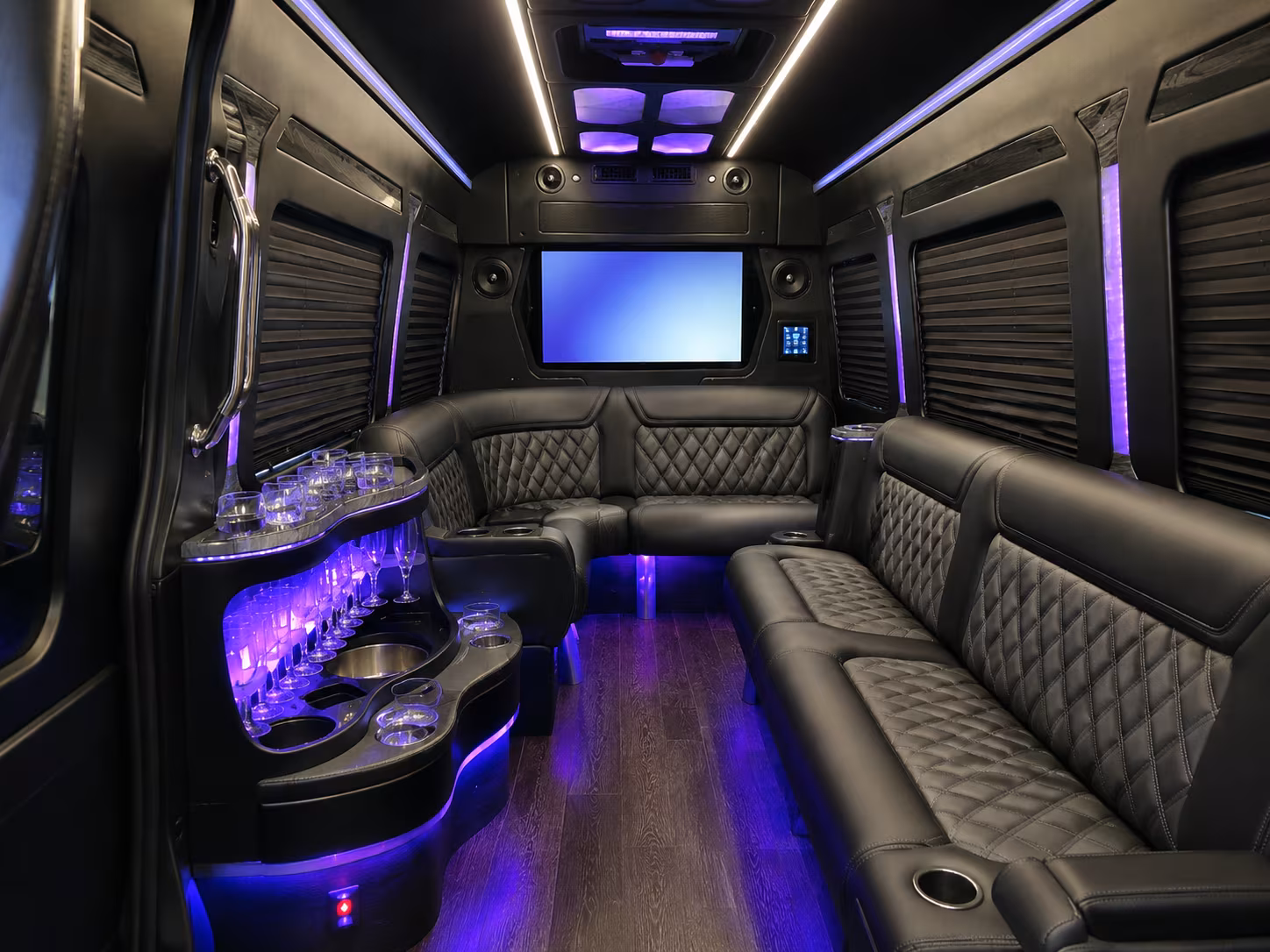 buses for old bridge woodbridge and sayreville prom groups