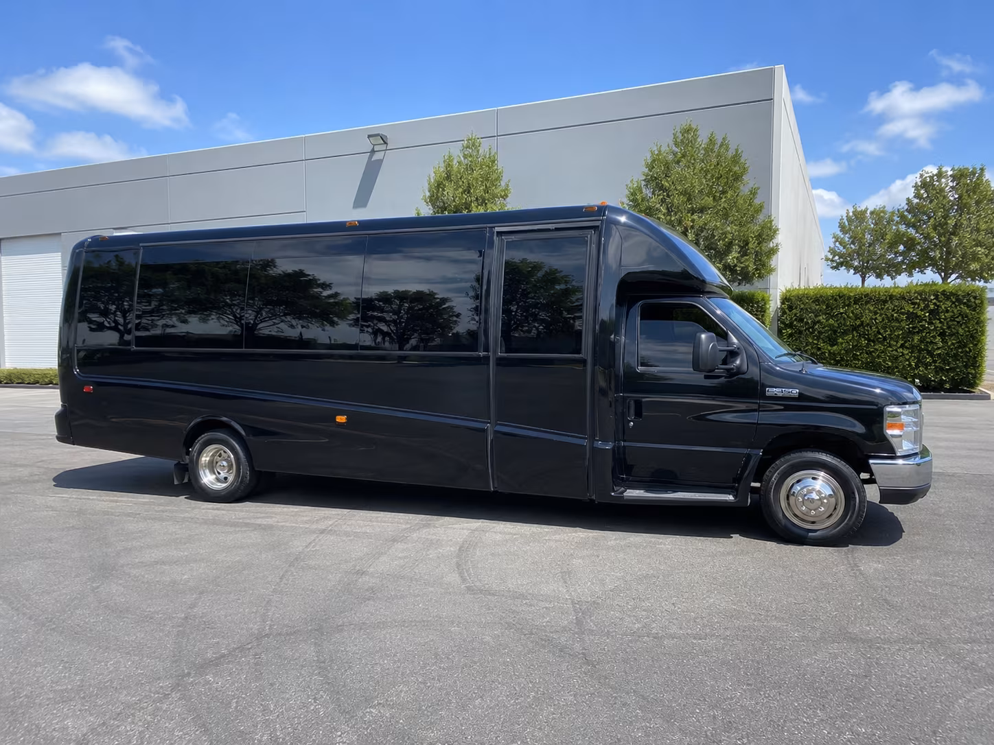 quinceanera sweet 16 party bus rental