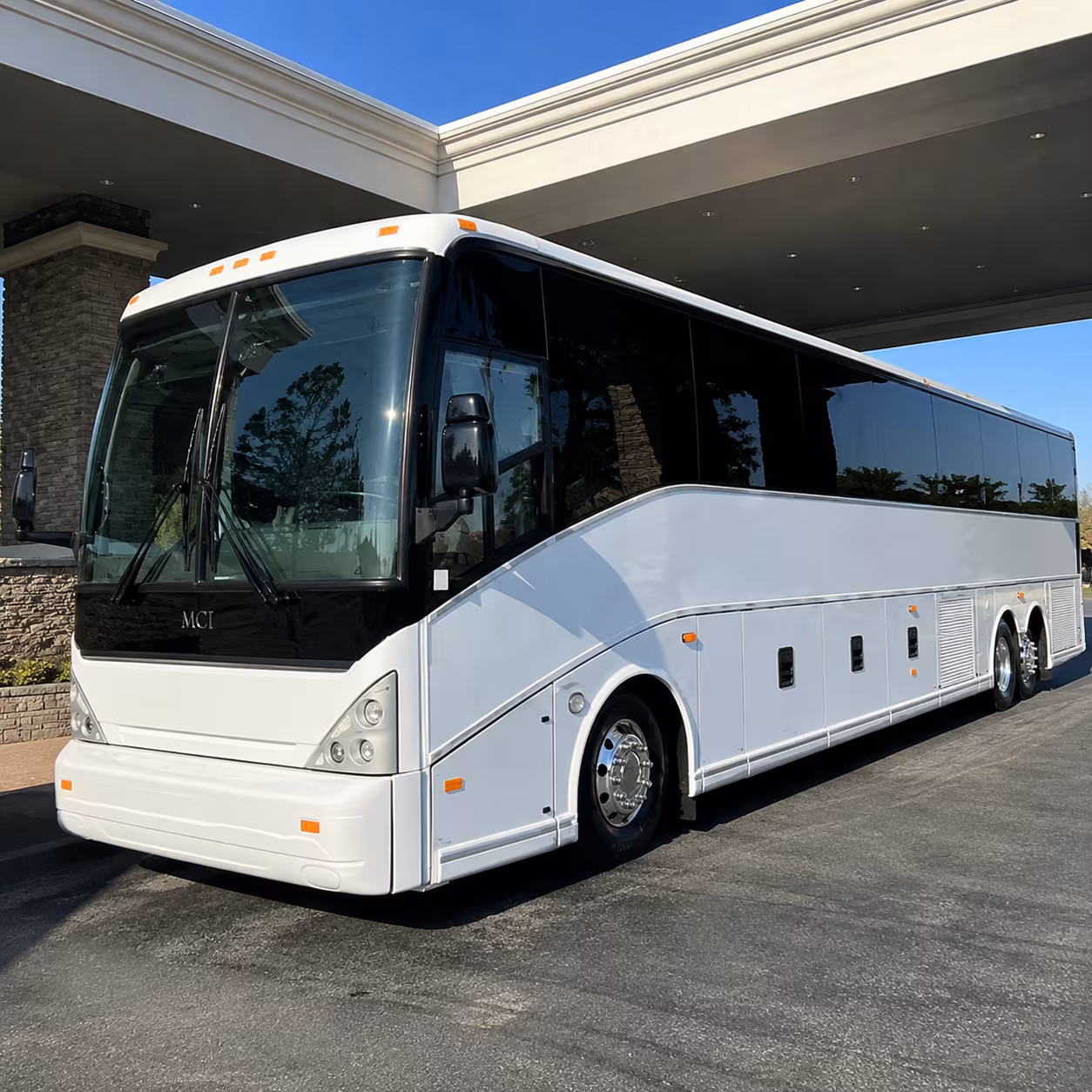route 1 corridor shuttle buses for edison s pharma and tech employers